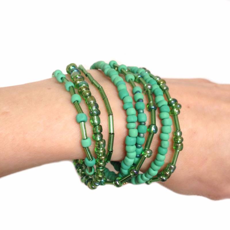 Grüne Gefrostete Glasperlen Multiwrap Armband Boho Halskette Grüne Gefrostete Glasperlen Multiwrap Armband Boho Halskette von MiracolaBottega