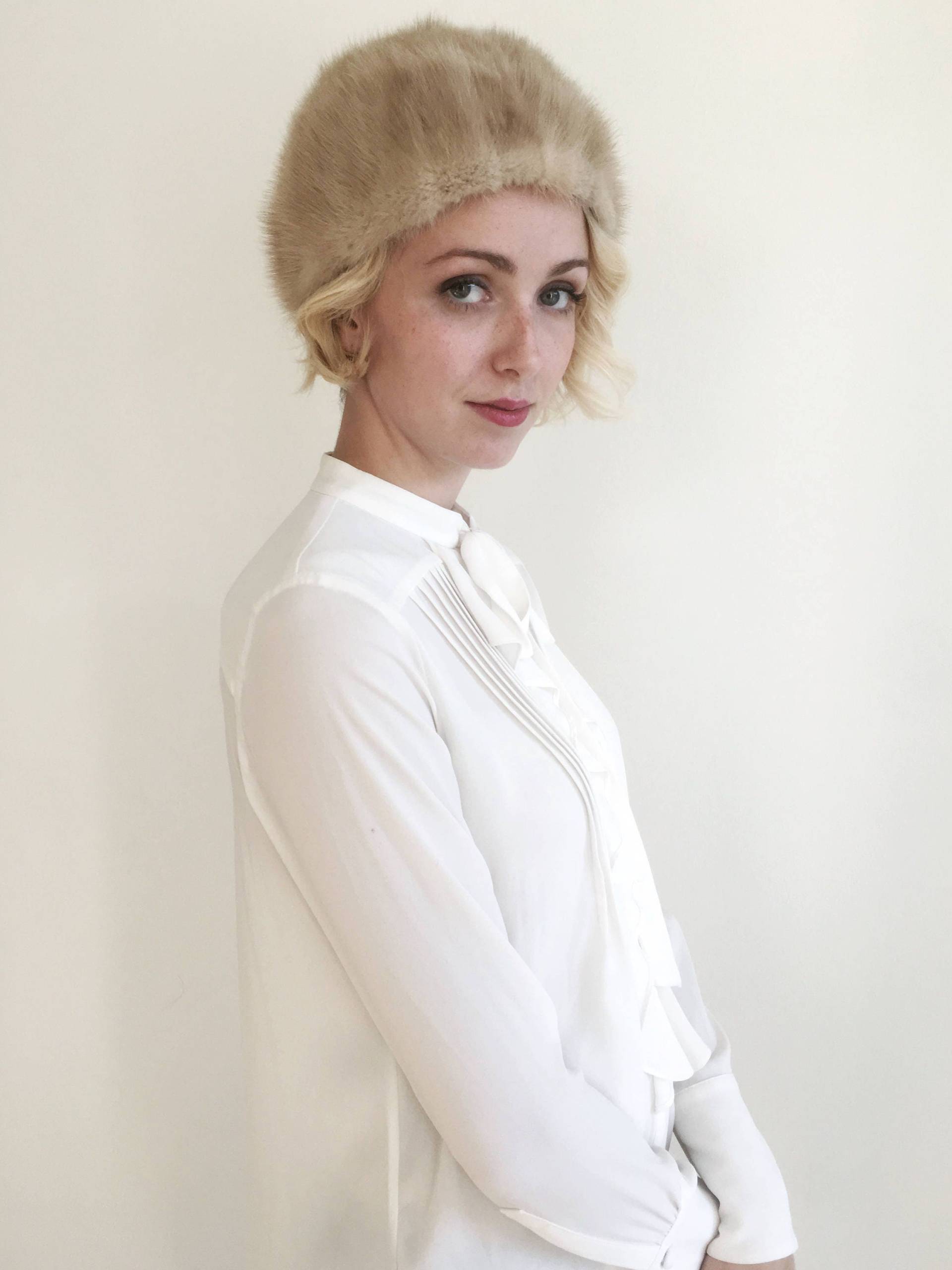 Vintage Blonde Nerzfell Wintermütze - Winterhochzeit, Winter Accessoire, Mode Vintage Blonde Nerzfell Wintermütze - Winterhochzeit, Winter Accessoire, Mode von MirandasBridal