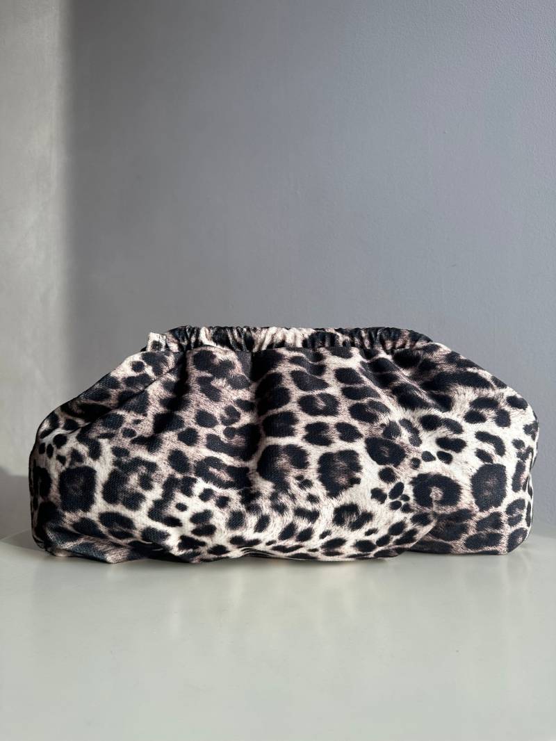 Damen Designer Clutch Mit Animalprint | Leoparden Samt Abendtasche Für Handgefertigte Samttasche Dumpingtasche Jeden Tag von MirariBags