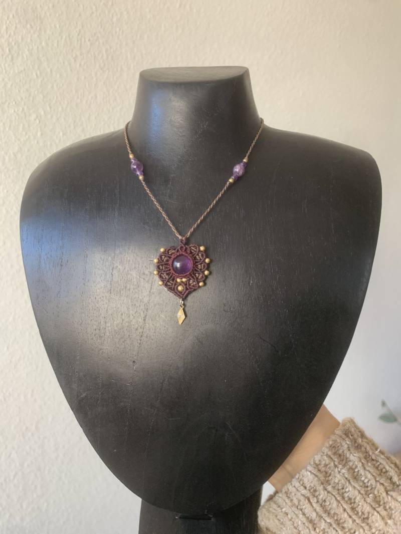 Amethyst Macrame Collier Witchy von MirasMacrame