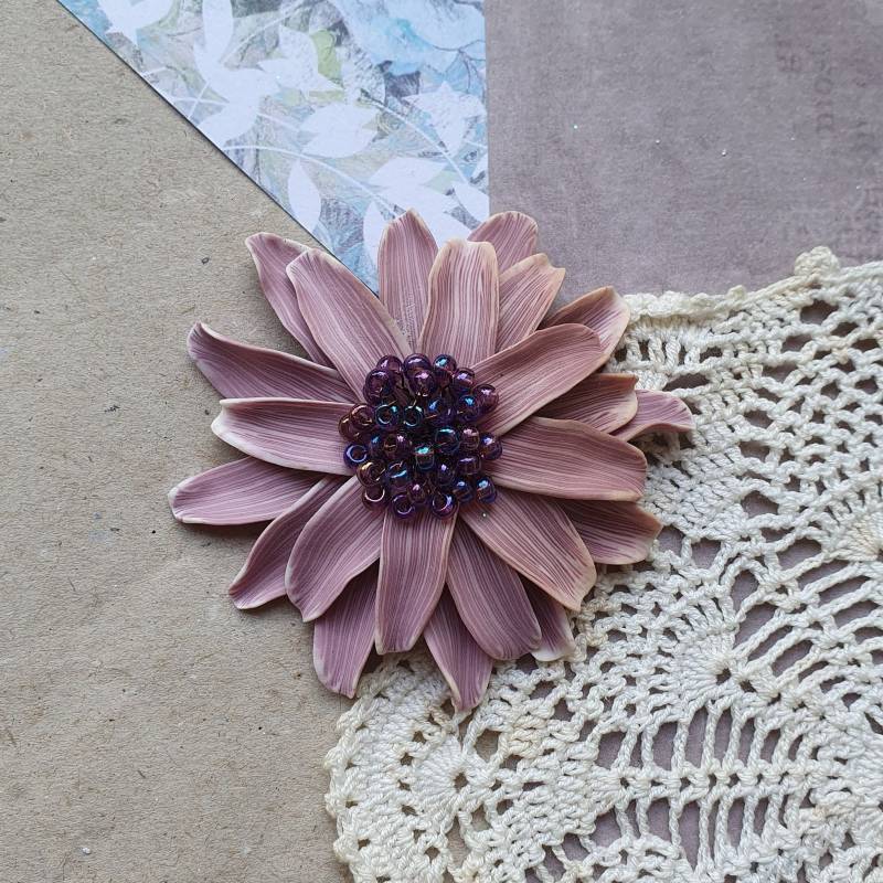 Brosche Chrysantheme, Violett Gestreift V23110 von Miratsu