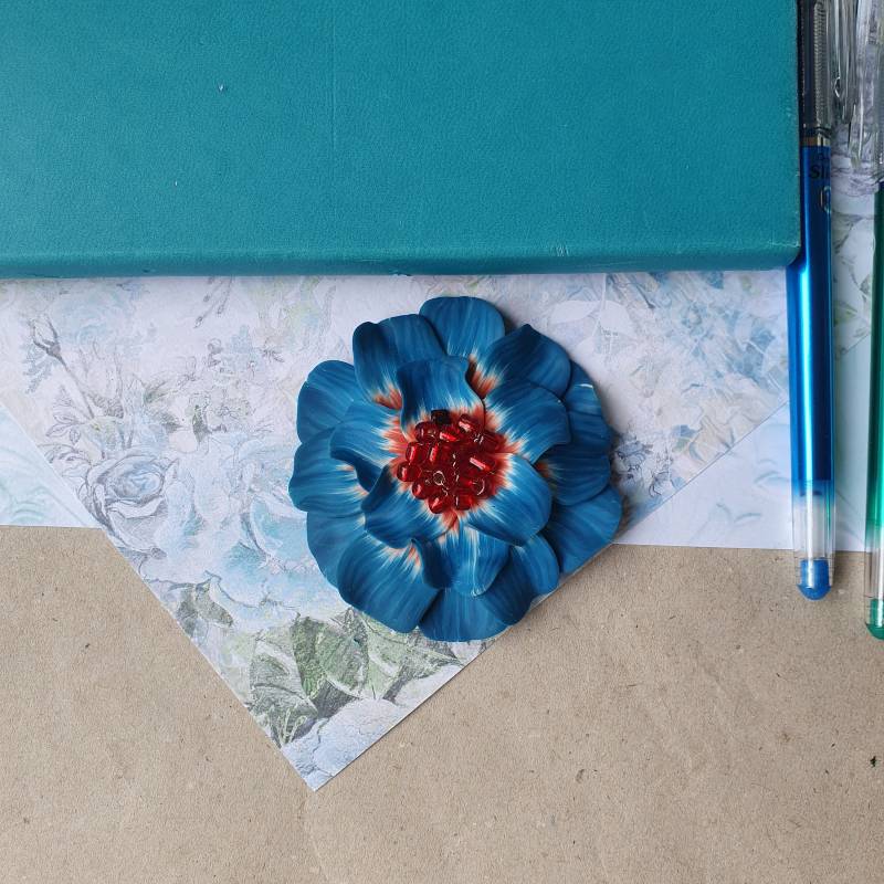 Freiheit Blume Brosche, Blaue Anstecknadel V23106 Freiheit Blume Brosche, Blaue Anstecknadel V23106 von Miratsu