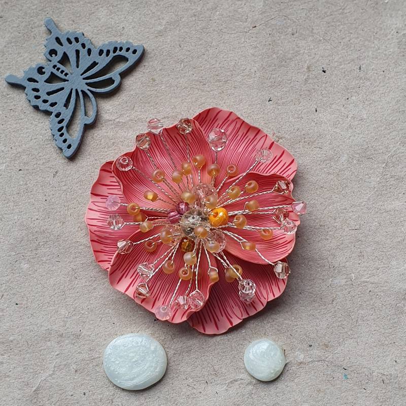 Rosa Gestreifte Blumen Brosche Polymer Clay Fantasie Anstecknadel Rosa Gestreifte Blumen Brosche Polymer Clay Fantasie Anstecknadel von Miratsu