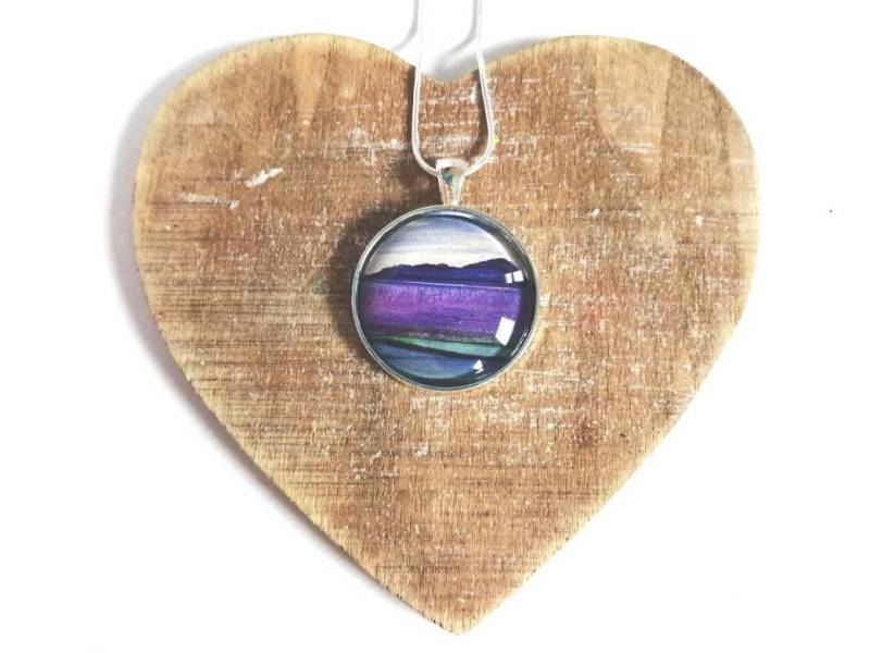Taransay 30 Mm Anhänger | Insel Harris Glas Bedruckte Halskette Handgefertigt in Schottland Landschaftsmaler Ailleagan Kunst Miriam Emerton Taransay 30 Mm Anhänger | Insel Harris Glas Bedruckte Halskette Handgefertigt in Schottland Landschaftsmaler Ailleagan Kunst Miriam Emerton von MiriamEmerton