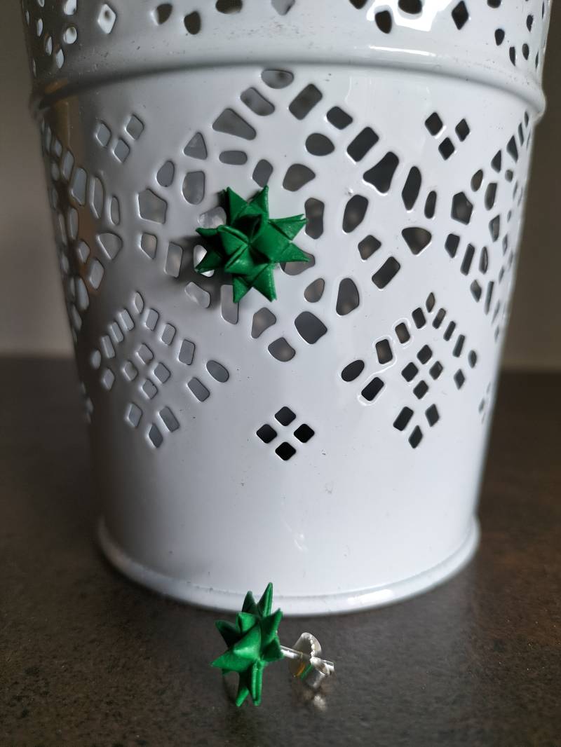 Fröbelstern-stecker - Ohrringe Hellgrün-Grün-Dunkelgrün-Peridot-Grünzweifarbig Fröbelstern-stecker - Ohrringe Hellgrün-Grün-Dunkelgrün-Peridot-Grünzweifarbig von MirielsSchatzkiste