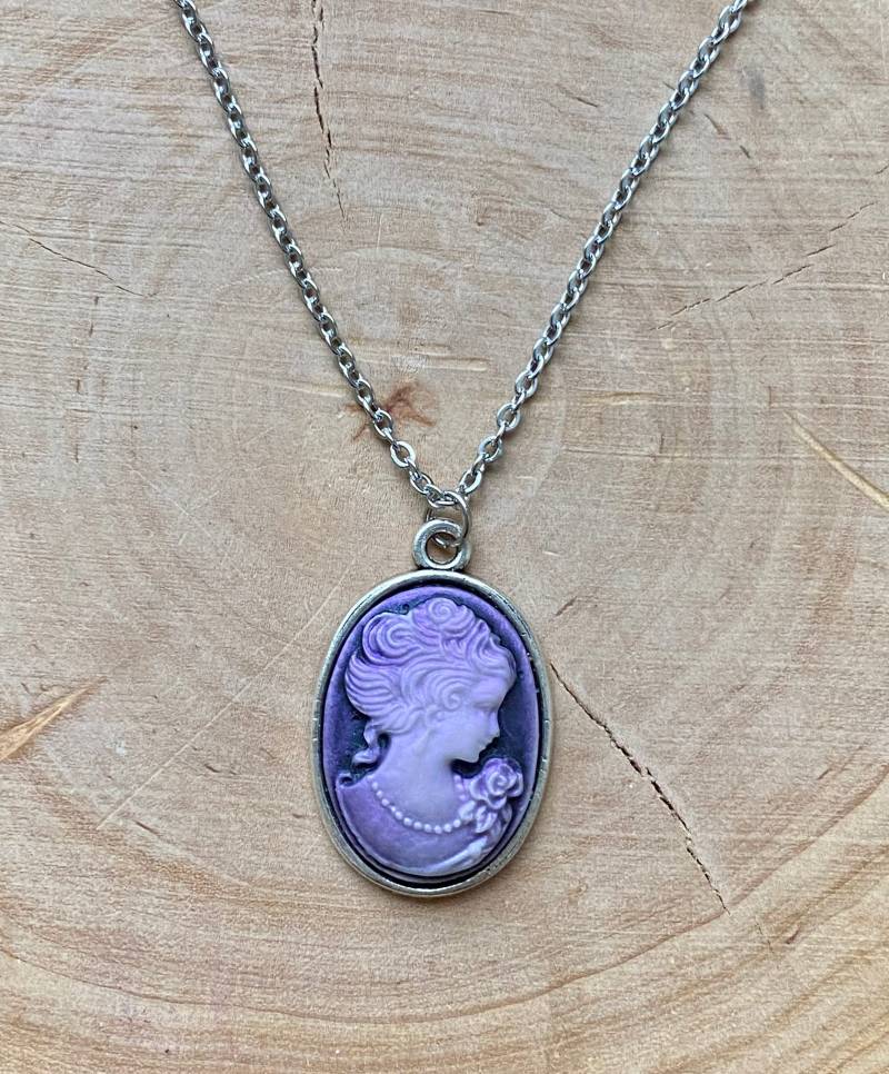 Kette Lila Gemme Cabochon Viktorianisch von MirisOhringe