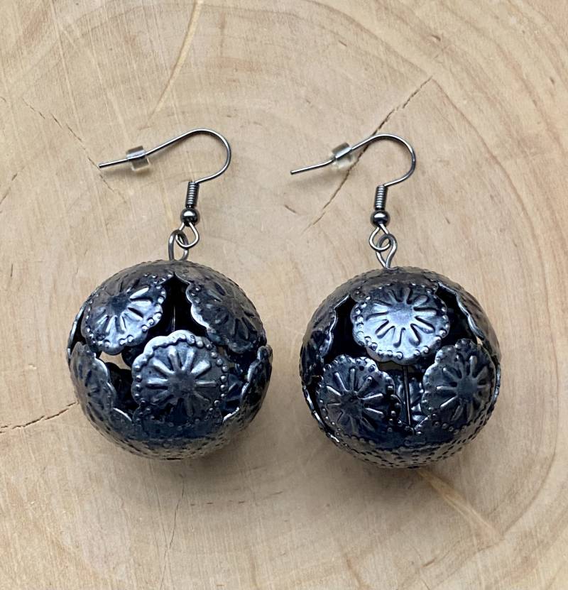Ohrringe Kugel Dunkelgrau Ausgefallen von MirisOhringe