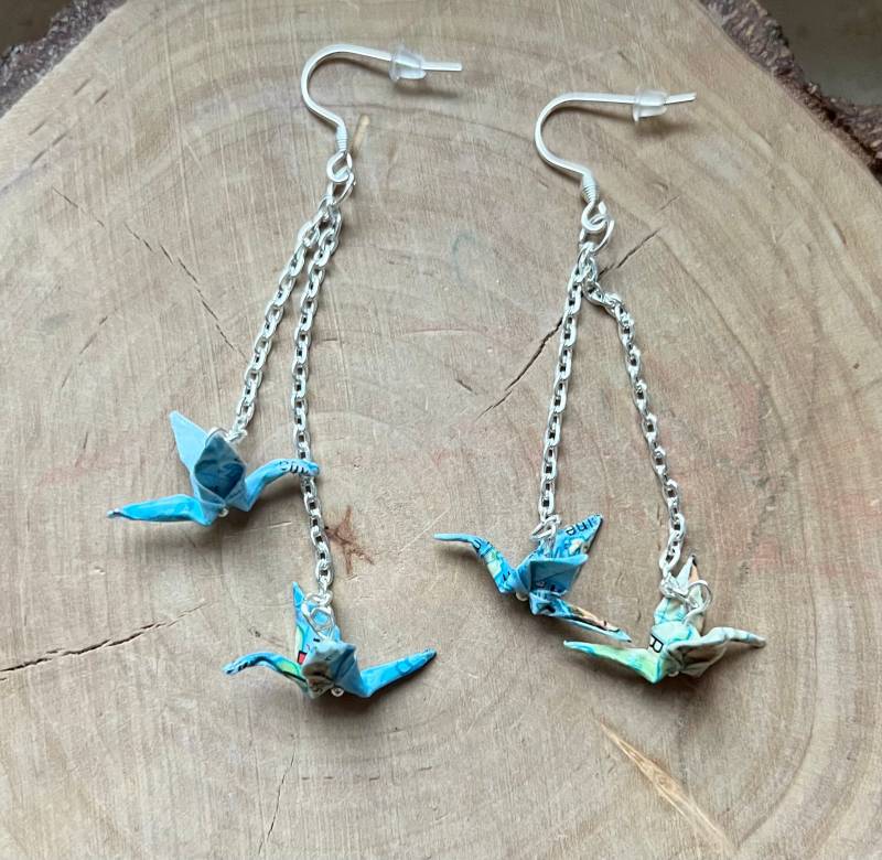 Ohrringe Origami Kranich Atlaspapier Winzig von MirisOhringe