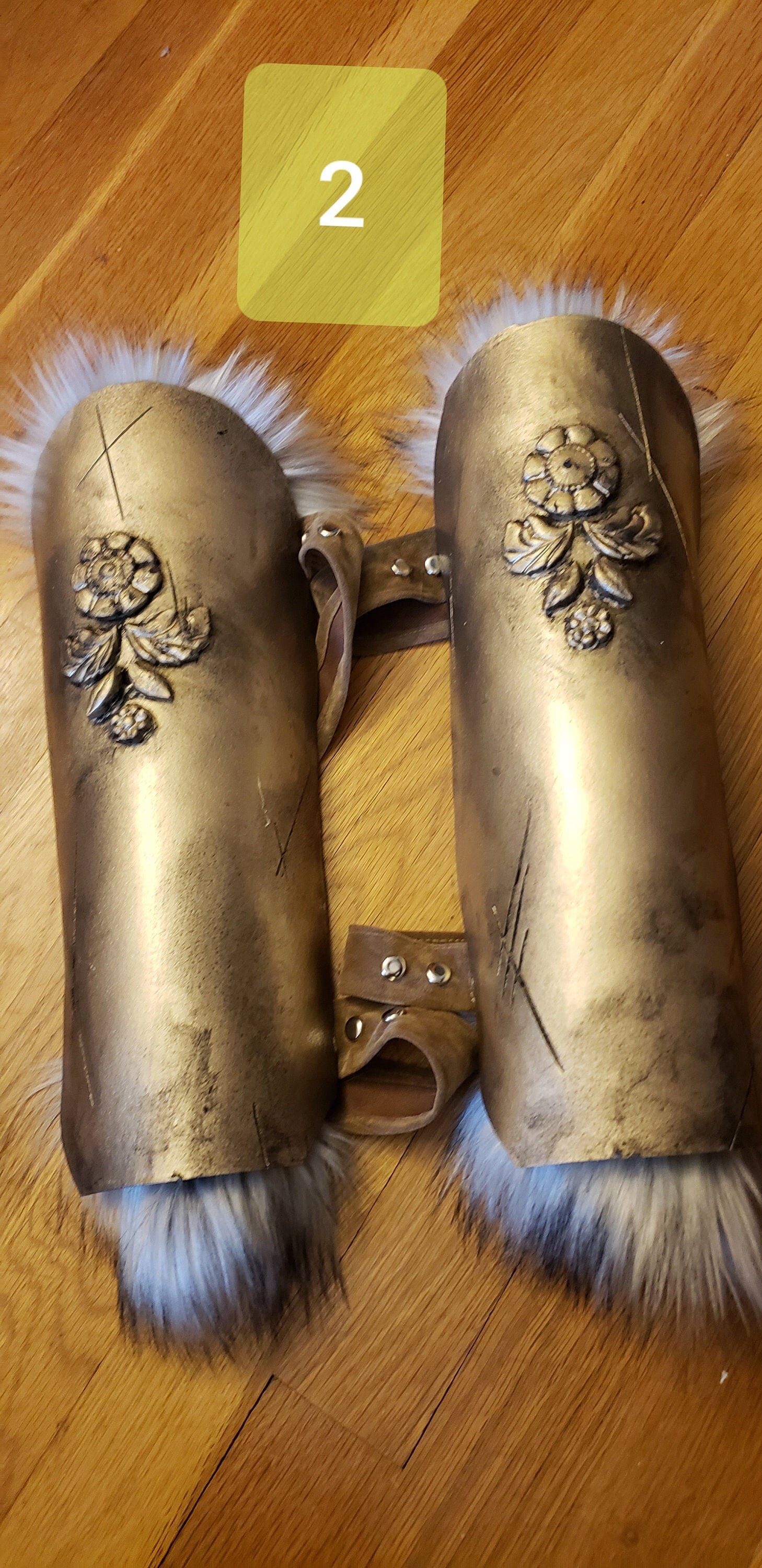 Spezialanfertigung Shin Armor von MirkwoodWares