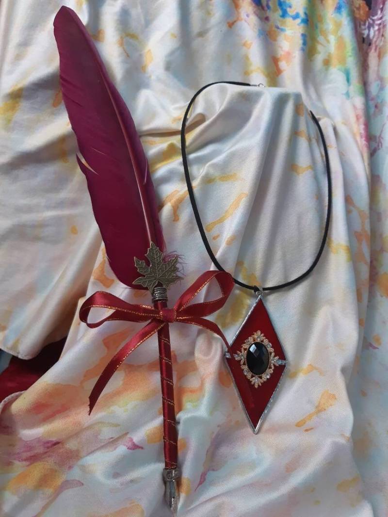 Anhänger Glasmalerei Diamant Buntglas Rote Halskette Glas Rot von Mirouchecreations