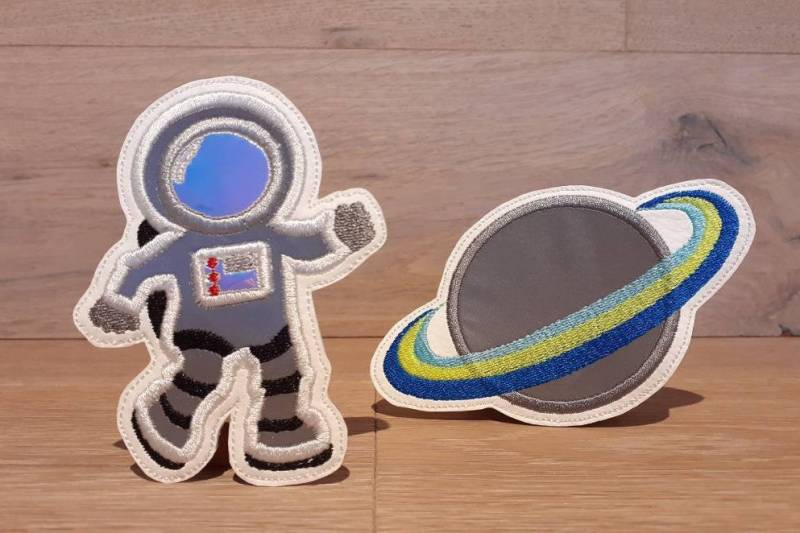 Kletti Astronaut Weltall Planet Klettpatch Button Reflektierend von MisSisELyLu