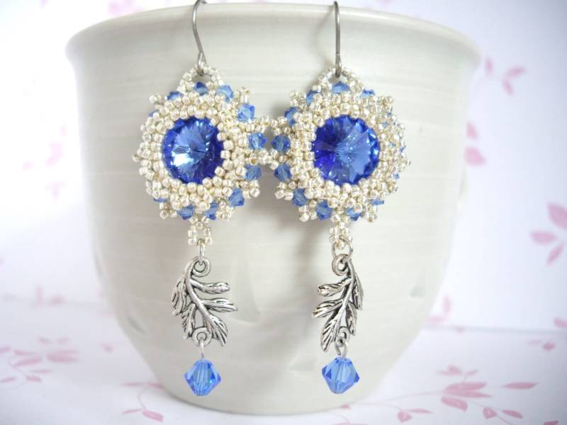 Rivoli Ohrringe, Saphir Rivoli, Silber Swarovski Perlen Rocade Perlenohrringe, Titan Ohrwirr Rivoli Ohrringe, Saphir Rivoli, Silber Swarovski Perlen Rocade Perlenohrringe, Titan Ohrwirr von MisakoBeads