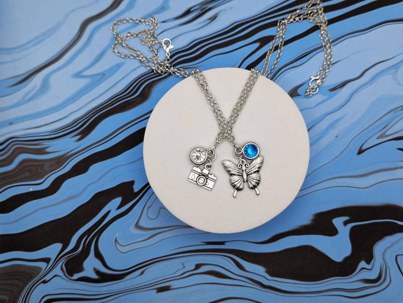 Das Leben Ist Seltsam Charakter Inspiriert Mini Juwel & Anhänger Halsketten - Max Und Chloe von MishMashedTreasures
