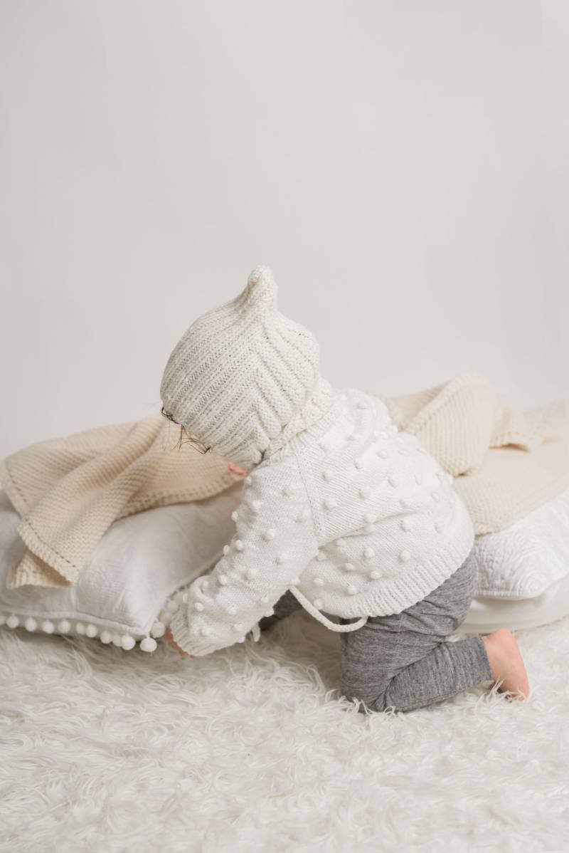 Handgestrickte Baby Elfen Mützen Aus Merino Wolle Im Pixie Stil von MishkaKnitwear