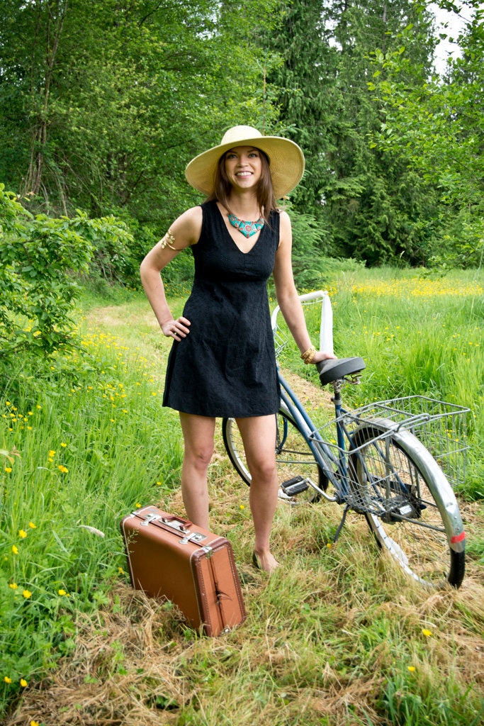 Eyelet Cotton Sommerkleid High Tea Festival Fashion von MishuBoutique