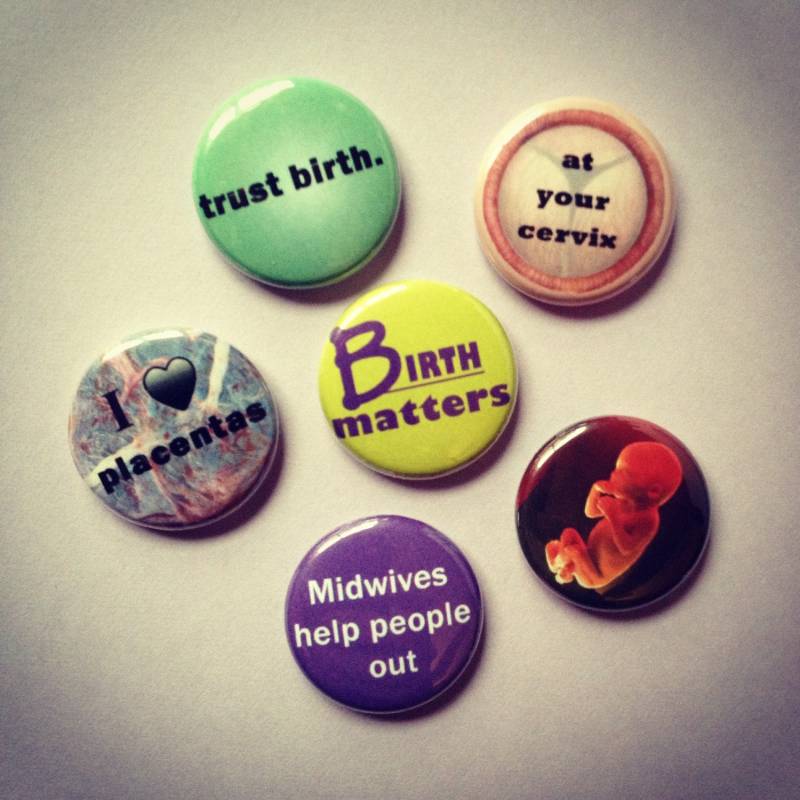 Geburt Junkie 6Er Set Buttons von MisplacedTalents