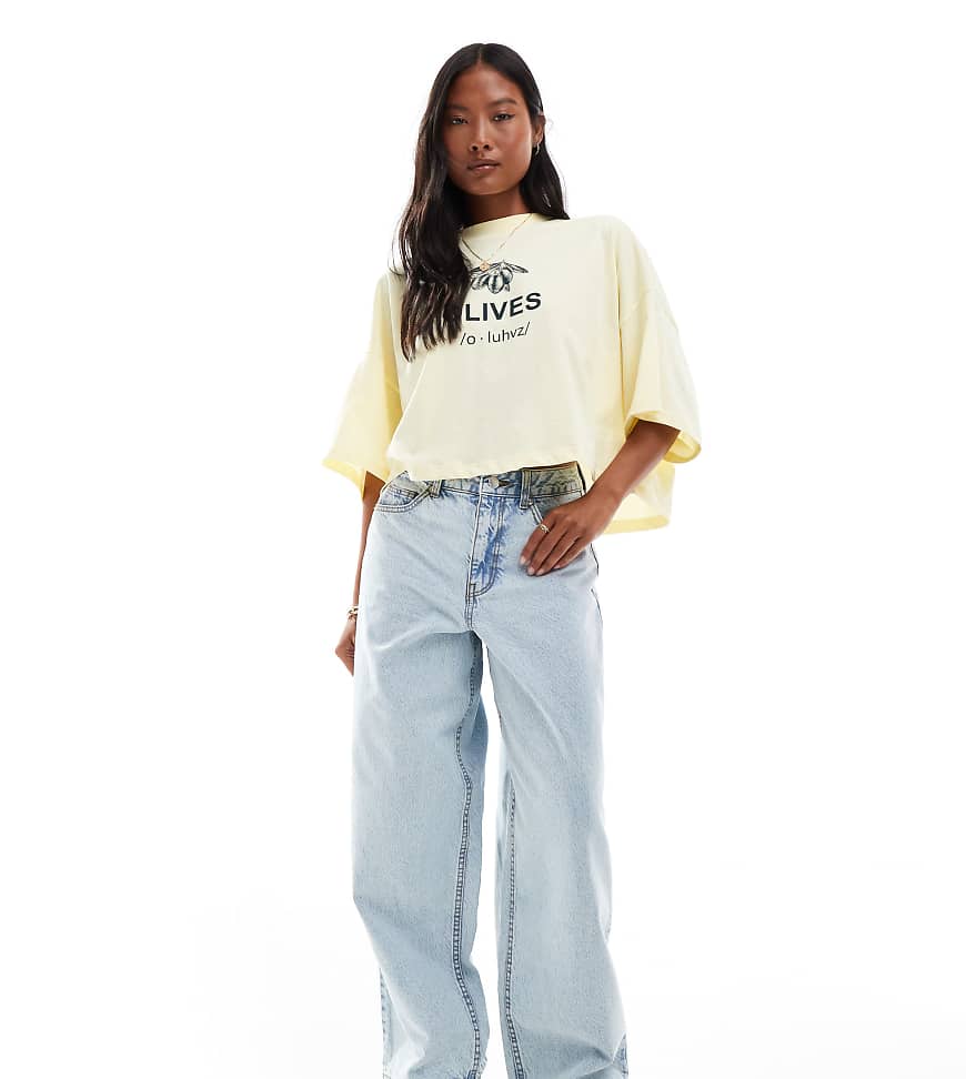 Miss Selfridge Petite - Baggy-Jeans in heller Bleach-Waschung-Blau von Miss Selfridge Petite