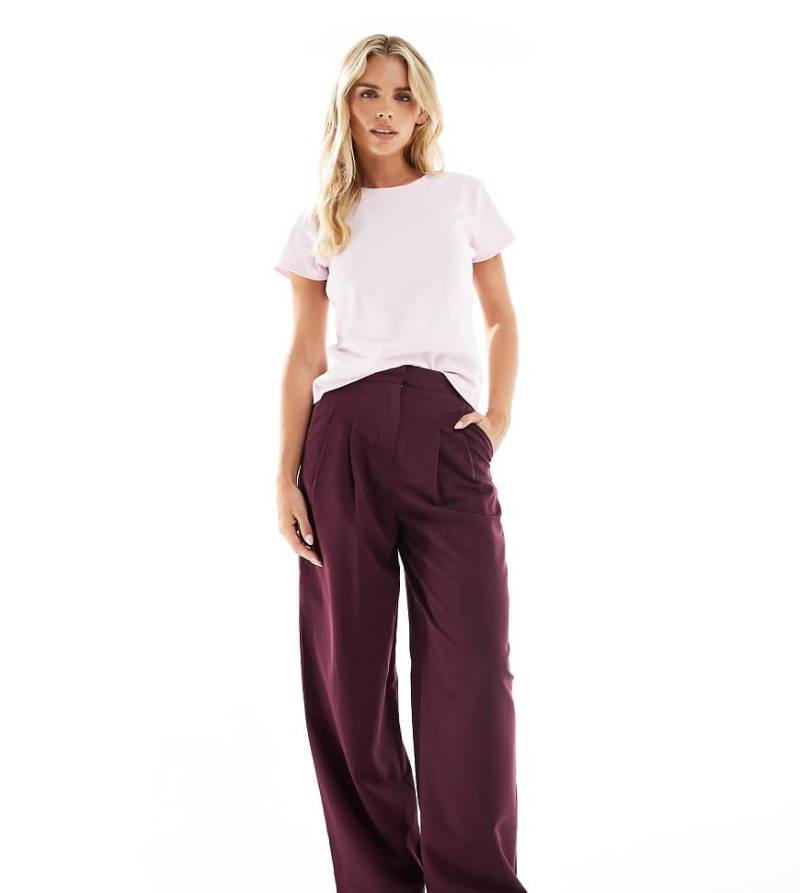 Miss Selfridge Petite - Elegante Hose in dunklem Pflaumenlila mit weitem Bein-Rot von Miss Selfridge Petite