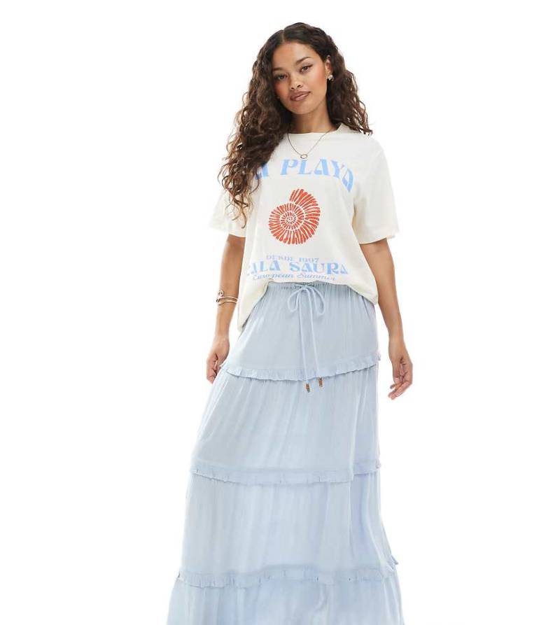 Miss Selfridge Petite - Gestufter Maxirock in Hellblau-Bunt von Miss Selfridge Petite
