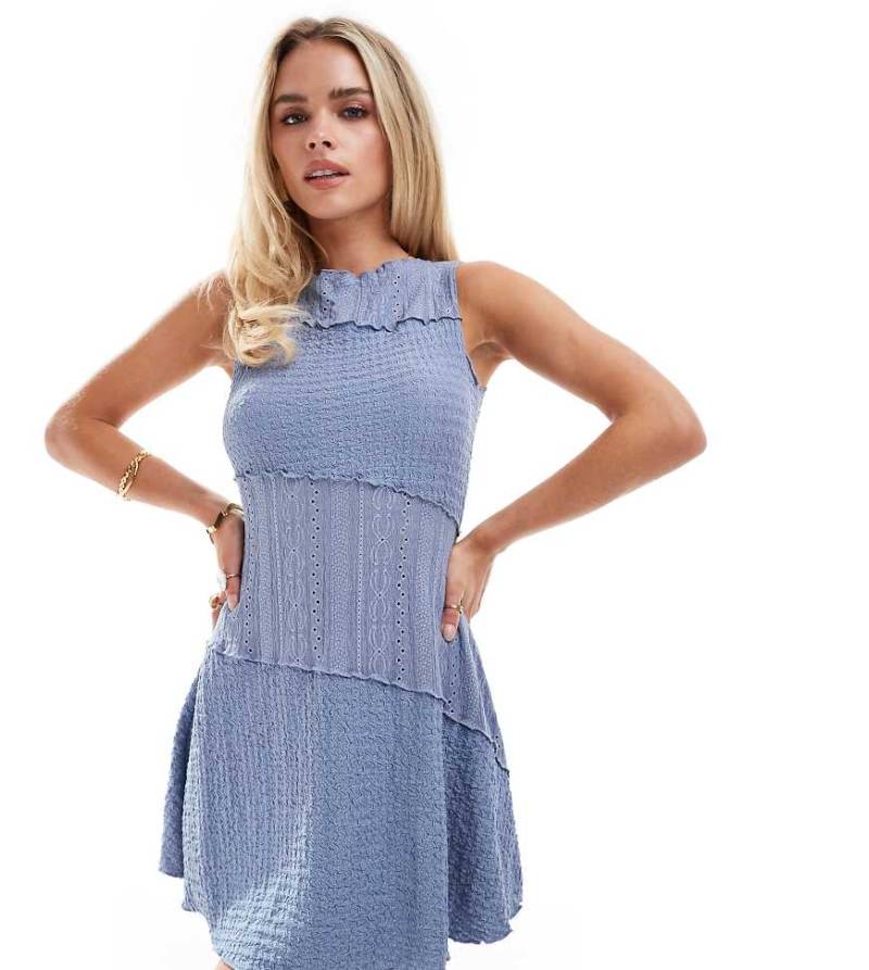 Miss Selfridge Petite - Minikleid aus Spitzen-Mix in Blau-Neutral von Miss Selfridge Petite