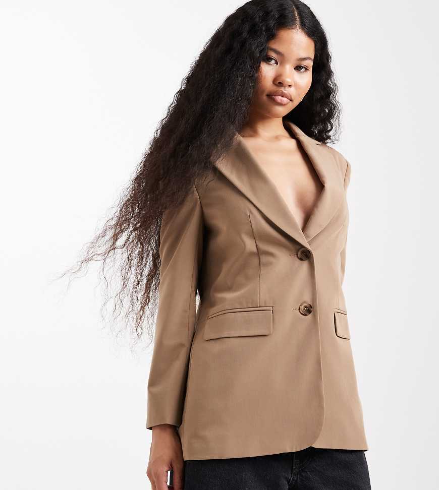 Miss Selfridge Petite - Oversize-Blazer in Kamelbraun-Grün von Miss Selfridge Petite