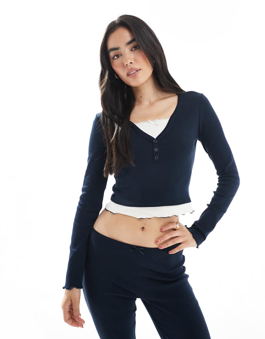 Miss Selfridge - 2-in-1-Oberteil in Marineblau im Kombi-Set von Miss Selfridge