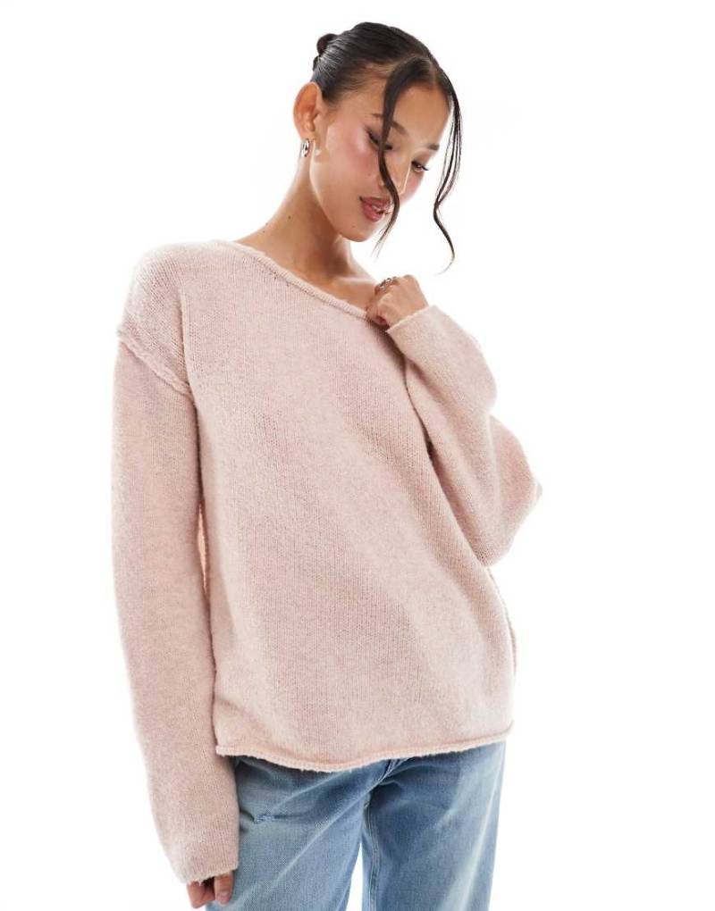 Miss Selfridge - Asymmetrischer, schulterfreier Strickpullover in Hellbeige mit lässigem, bequemem Schnitt-Braun von Miss Selfridge