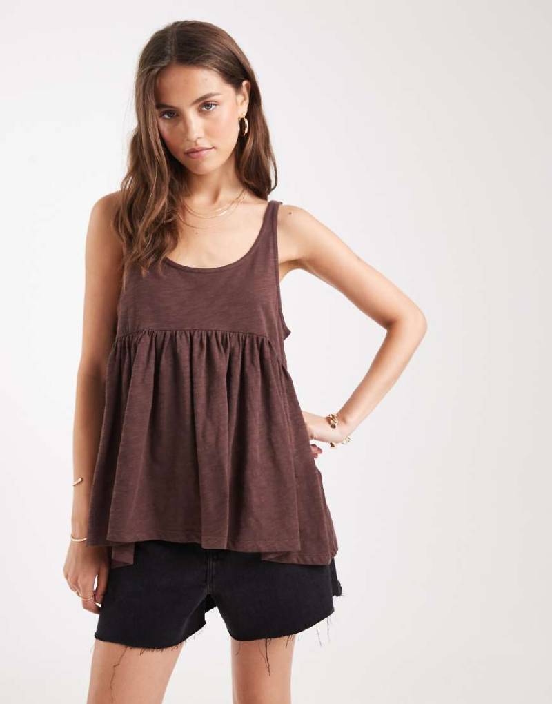 Miss Selfridge - Ausgestelltes Oberteil in meliertem Schokobraun mit U-Ausschnitt-Brown von Miss Selfridge