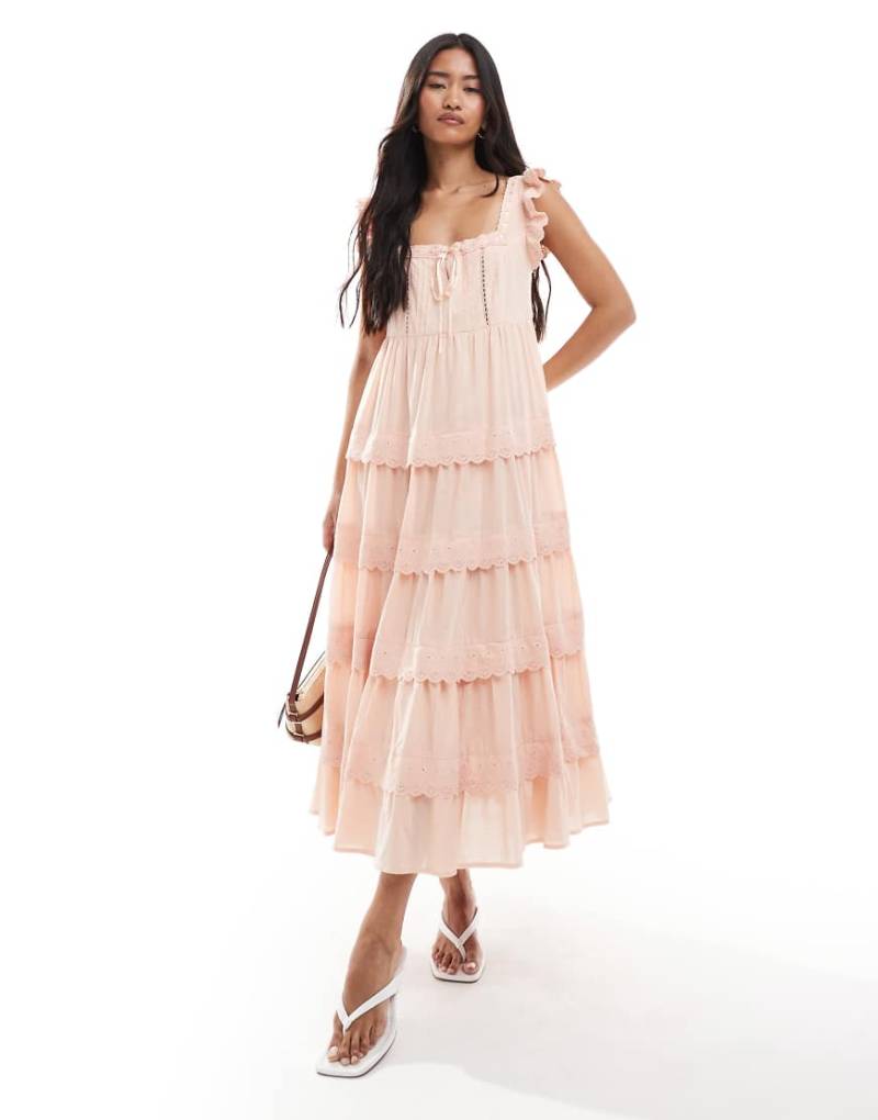 Miss Selfridge - Babydoll-Maxikleid in Pfirsich mit Spitzenbesatz und Lochmuster-Gelb von Miss Selfridge