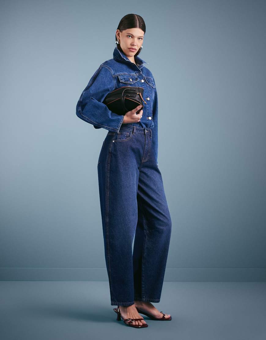 Miss Selfridge - Barrel Leg Jeans in Indigo-Waschung-Blau von Miss Selfridge