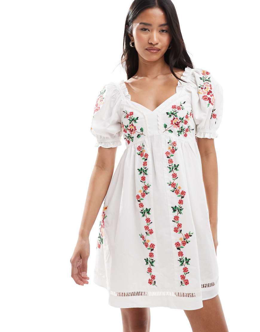 Miss Selfridge - Besticktes Mini-Babydoll-Kleid-Bunt von Miss Selfridge