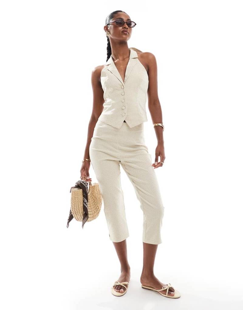 Miss Selfridge - Elegante Capri-Hose mit Karomuster in neutralen Farben, Kombiteil Miss Selfridge - Elegante Capri-Hose mit Karomuster in neutralen Farben, Kombiteil von Miss Selfridge