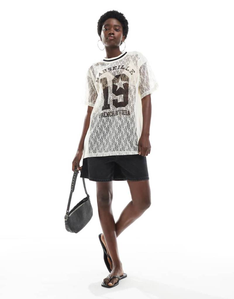 Miss Selfridge - Fußballtrikot aus Spitze in Weiß von Miss Selfridge