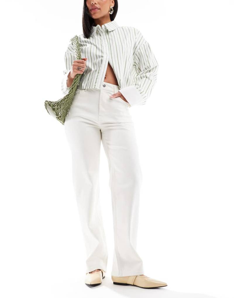 Miss Selfridge - Gerade geschnittene Jeans mit Herztaschen-Weiß von Miss Selfridge