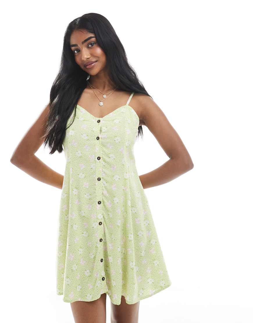 Miss Selfridge - Gesponnenes Minikleid mit grünem Blumenmuster und Knopfleiste von Miss Selfridge