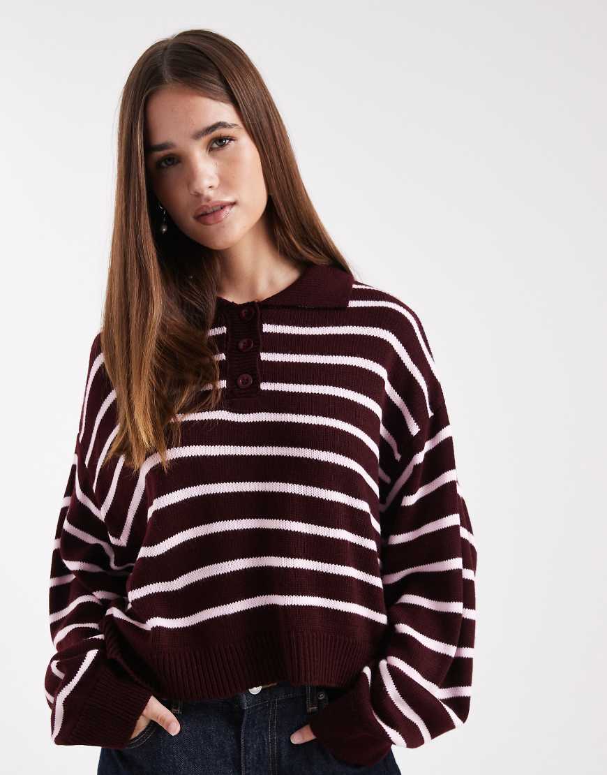 Miss Selfridge - Gestreifter Strickpullover in Burgunderrot und Rosa mit Polokragen-Bunt von Miss Selfridge