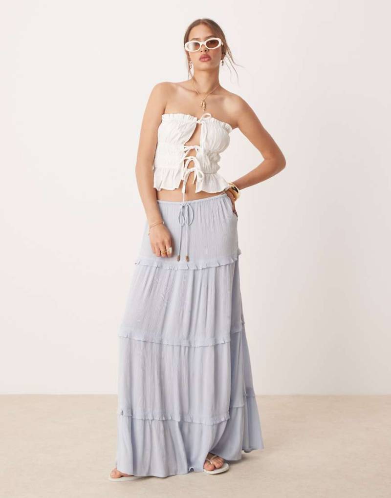 Miss Selfridge - Gestufter Maxirock in Hellblau-Bunt von Miss Selfridge