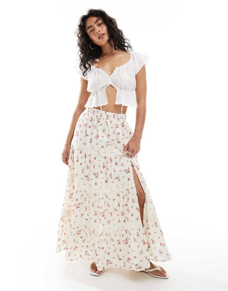 Miss Selfridge - Gestufter Maxirock mit Besatz-Bunt von Miss Selfridge