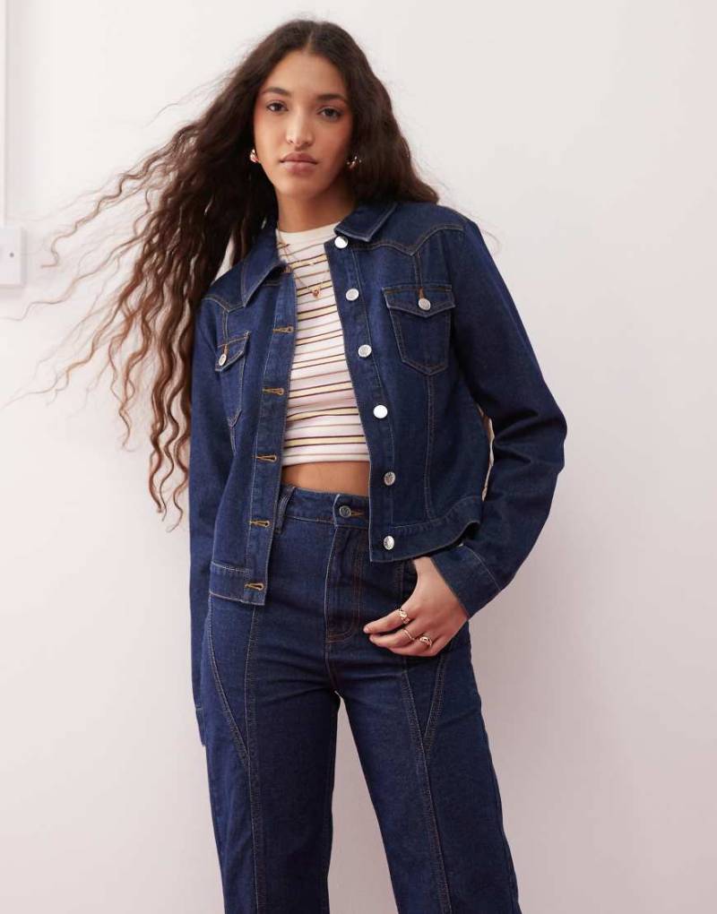 Miss Selfridge - Girlfriend-Jacke im Western-Design in Raw-Indigoblau von Miss Selfridge