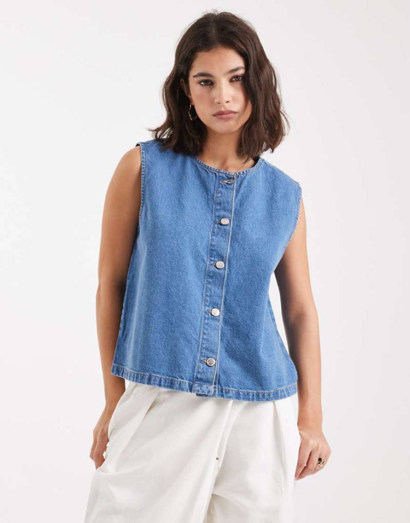 Miss Selfridge - Kastige Weste in mittlerer Waschung-Blau von Miss Selfridge