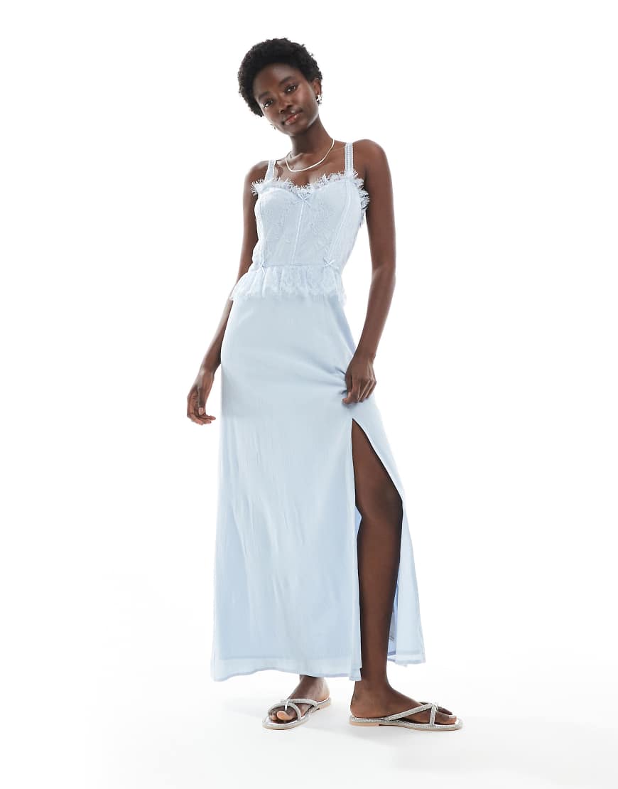 Miss Selfridge - Korsett-Maxikleid aus grob gewebter Baumwolle in Blau mit Schleifenbesatz-Grün Miss Selfridge - Korsett-Maxikleid aus grob gewebter Baumwolle in Blau mit Schleifenbesatz-Grün von Miss Selfridge