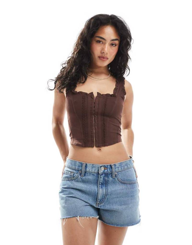 Miss Selfridge - Korsett-Oberteil in Schokobraun mit Haken-und-Ösen-Design von Miss Selfridge