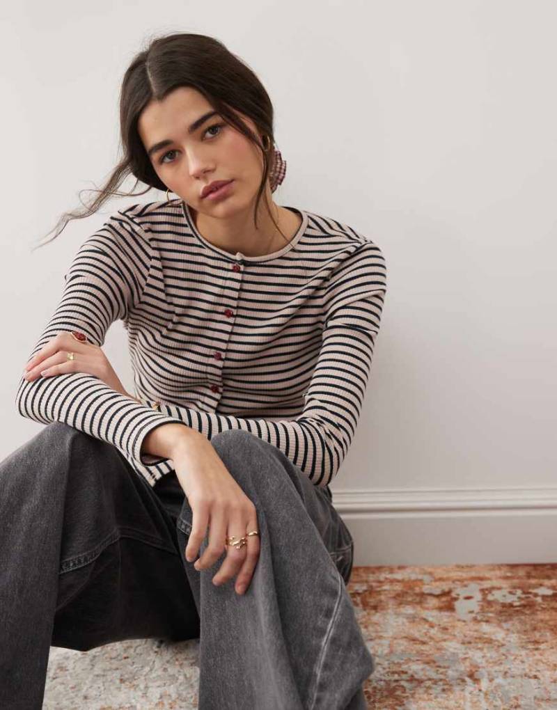 Miss Selfridge - Langärmlige Strickjacke mit Streifenmuster-Rot von Miss Selfridge