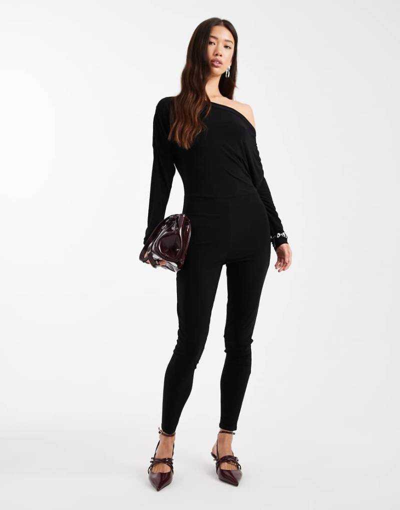 Miss Selfridge - Lockerer, asymmetrischer Jumpsuit in Schwarz von Miss Selfridge