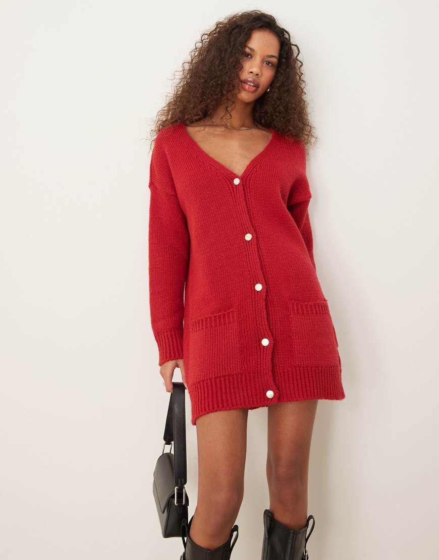 Miss Selfridge - Longline-Strickjackenkleid in Rot mit Oversize-Schnitt von Miss Selfridge