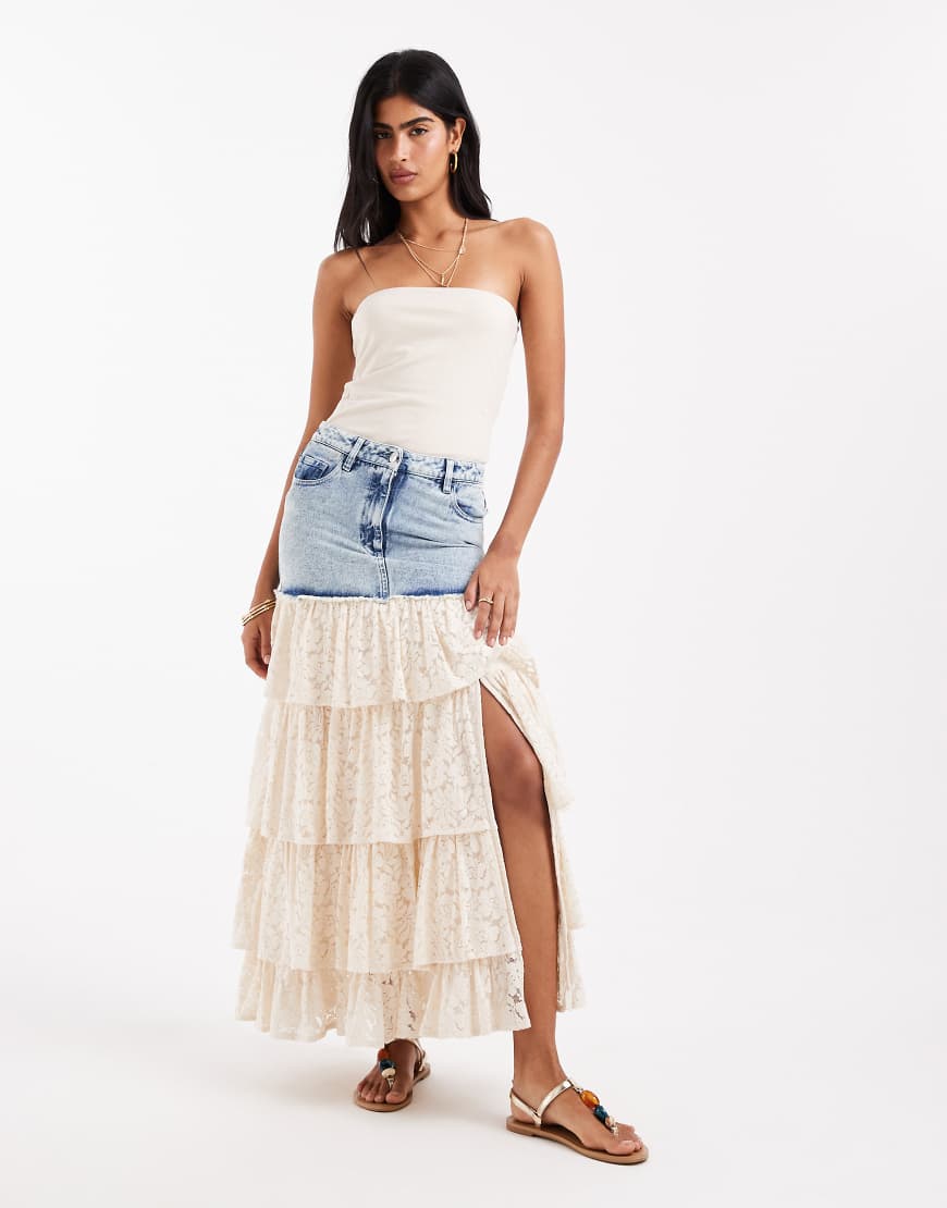 Miss Selfridge - Maxi-Jeansrock in verwaschenem Mittelblau mit kontrastierender Spitze Miss Selfridge - Maxi-Jeansrock in verwaschenem Mittelblau mit kontrastierender Spitze von Miss Selfridge