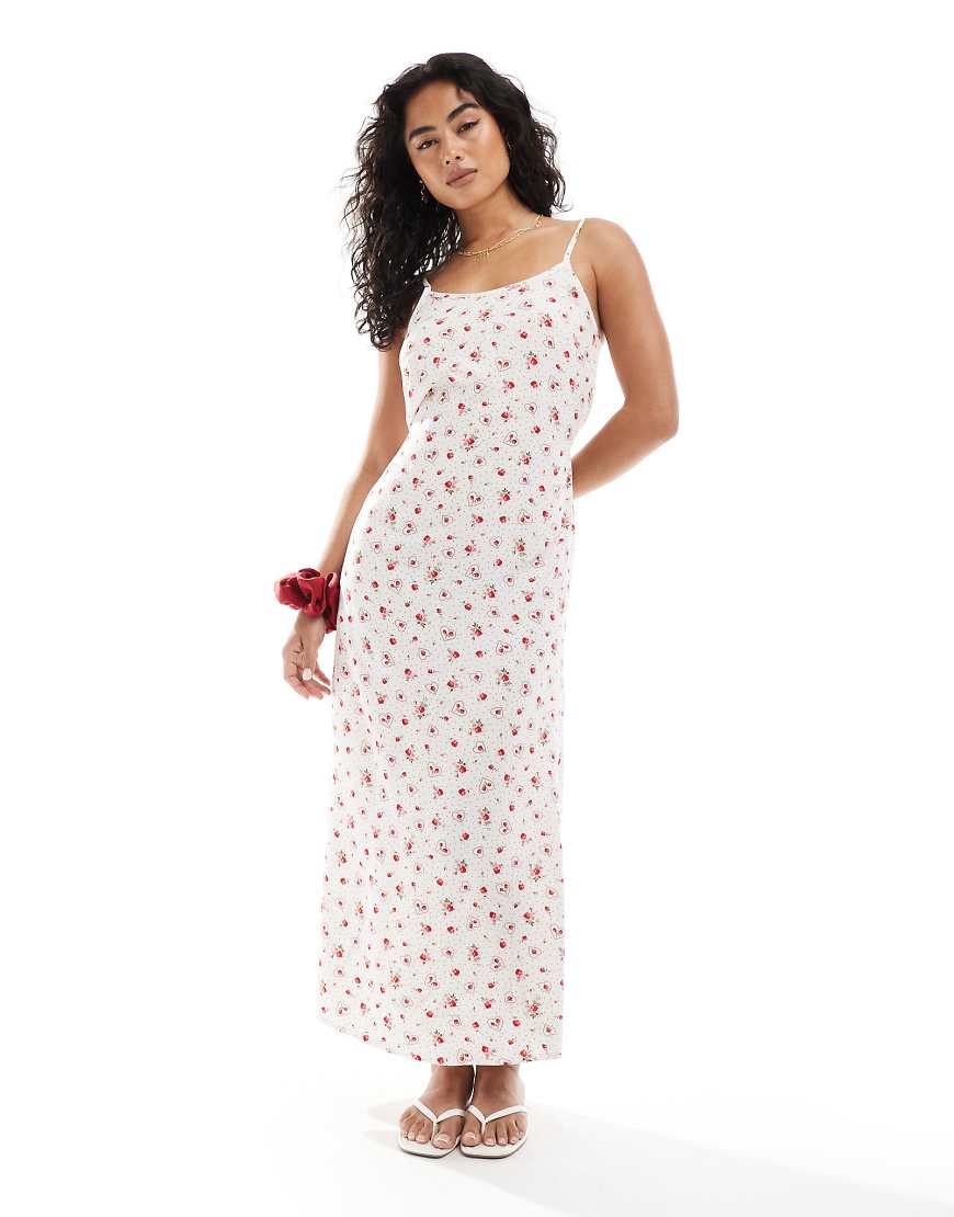 Miss Selfridge - Maxi-Trägerkleid mit Herz-Print, schmalen Trägern und U-Ausschnitt-Orange von Miss Selfridge