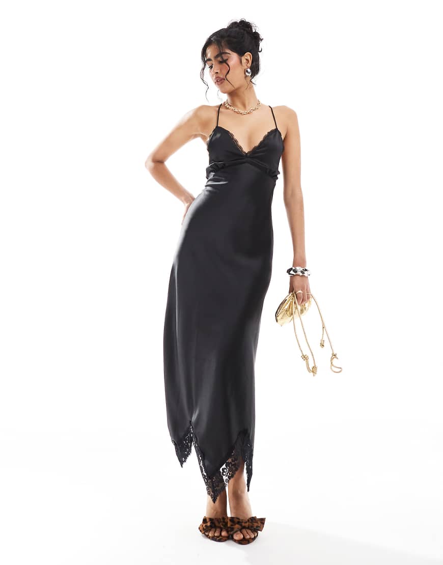 Miss Selfridge - Maxikleid aus Satin in Schwarz mit Spitzeneinsatz von Miss Selfridge