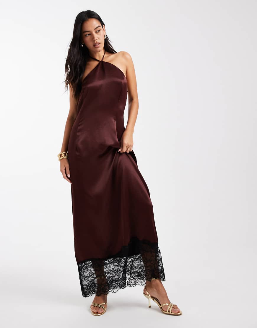 Miss Selfridge - Maxikleid aus Satin und Spitze in Schokobraun mit Neckholder-Brown von Miss Selfridge
