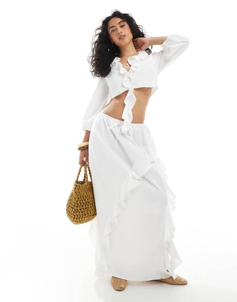 Miss Selfridge - Maxirock in Weiß mit Rüschen, Kombiteil von Miss Selfridge